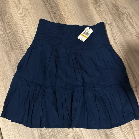 NWT✨ Navy Blue Mini Skirt Comfy/Stretchy 💙 - Picture 1 of 4